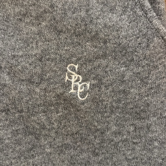 Sporty & Rich Women’s Heather Gray 100% Cashmere
Joggers - Picture 2 of 6